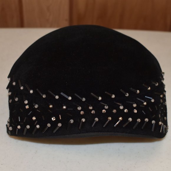 Vintage Biak Black Cocktail Hat Rhinestones Faux Pearls Juliet Cap Made in Italy - Picture 3 of 13